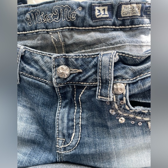 Miss Me Capri Jeans Size 31 - Picture 7 of 8